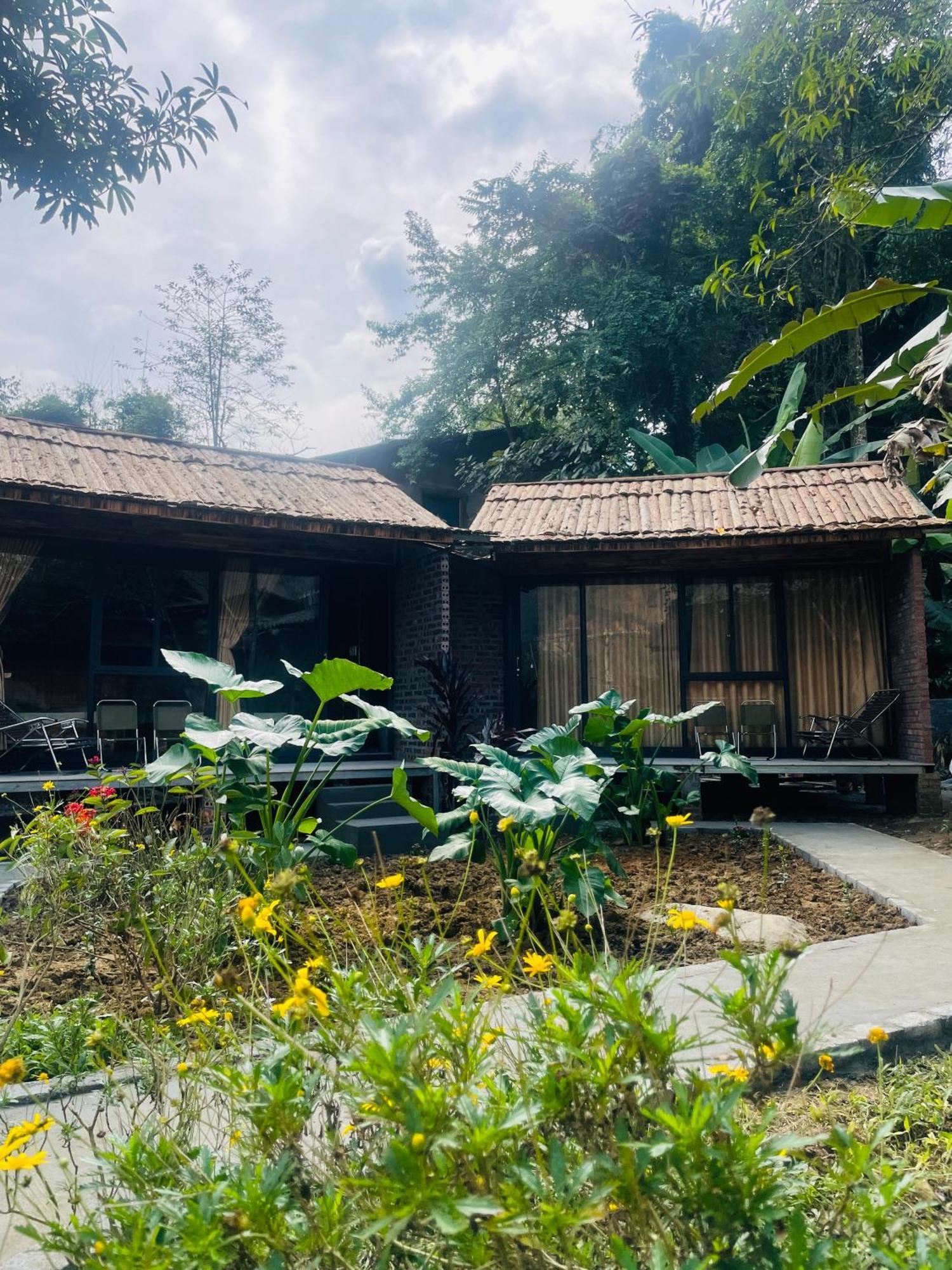 Anh Duc Homestay Sa Pa Exterior photo